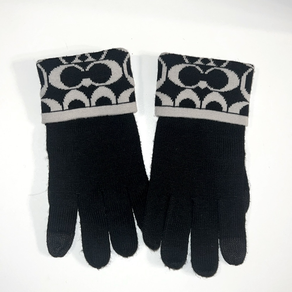 Coach Gloves